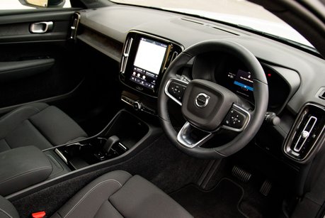 Volvo C40 RECHARGE CORE