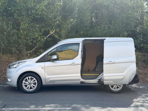 Ford Transit Connect 1.5 Transit Connect 200 Limited TDCi 29