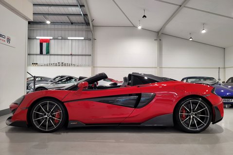 McLaren 600LT V8 SSG 8