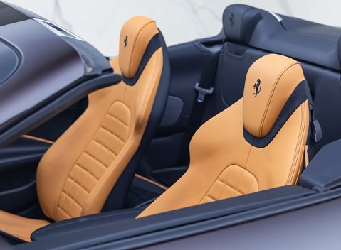 Ferrari Roma SPIDER 16