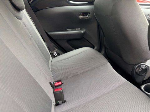 Toyota Aygo 1.0 Aygo X-Play TSS VVT-i CVT 5dr 13