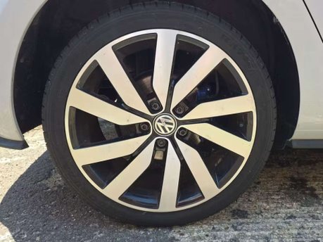 Volkswagen Golf 1.4 TSI 8.7kWh GTE Advance Hatchback 5dr Petrol Plug-in Hybrid DSG Euro 6 ( 10
