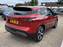 Nissan Qashqai 1.3 Qashqai N-Connecta DiG-T MHEV 5dr 9