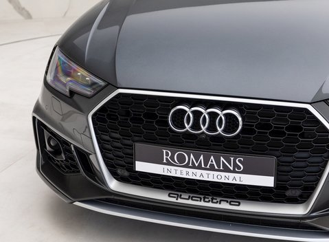 Audi RS4 Avant Carbon Edition 23