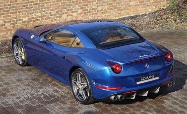 Ferrari California T 23