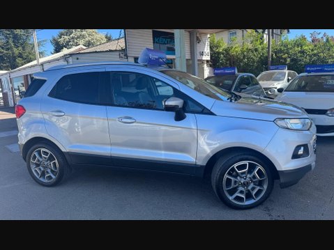 Ford Ecosport 1.5 TDCi Titanium 2WD Euro 6 5dr 8
