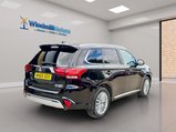 Mitsubishi Outlander 2.4h TwinMotor 13.8kWh 5h CVT 4WD Euro 6 (s/s) 5dr 11