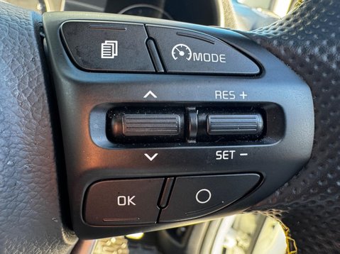 Kia Picanto X-LINE S 46