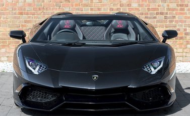Lamborghini Aventador LP 720-4 Roadster 50th Anniversary 4