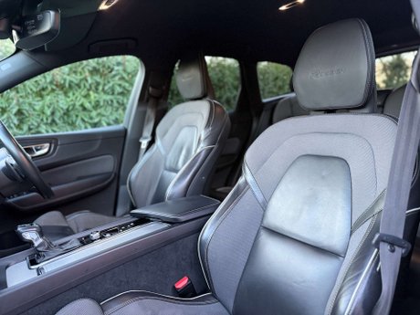 Volvo XC60 2.0 T5 R-Design Auto AWD Euro 6 (s/s) 5dr 26