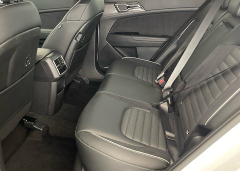 Kia Sportage 1.6T GDi MHEV GT-Line S DCT 12