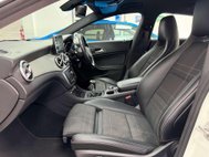 Mercedes-Benz CLA Class 2.1 CLA200d Sport Shooting Brake 5dr Diesel Manual Euro 6 (s/s) (136 ps) 31