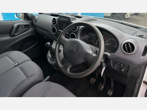 Citroen Berlingo 1.6 HDi 625 Enterprise Panel Van 5dr Diesel Manual L1 (131 g/km, 75 bhp) 7