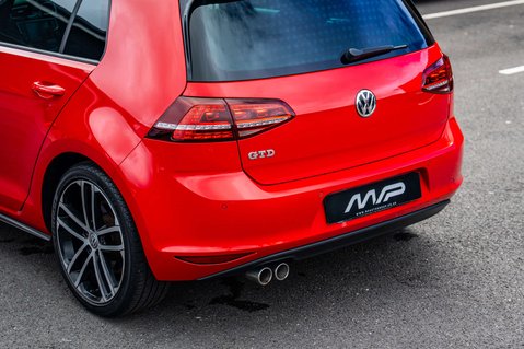 Volkswagen Golf 2.0 Golf GTD Semi-Auto 5dr 48