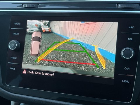 Volkswagen Tiguan 2.0 TDI Match Euro 6 (s/s) 5dr 5