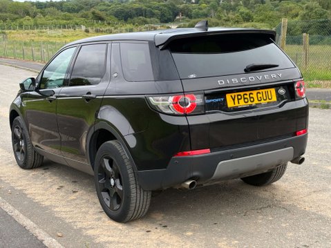 Land Rover Discovery Sport 2.0 Discovery Sport SE Tech TD4 4WD 5dr 6