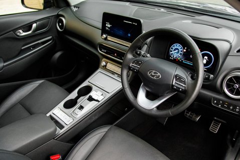 Hyundai KONA ULTIMATE 4