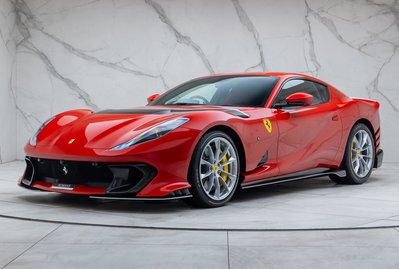 Ferrari 812 Competizione 