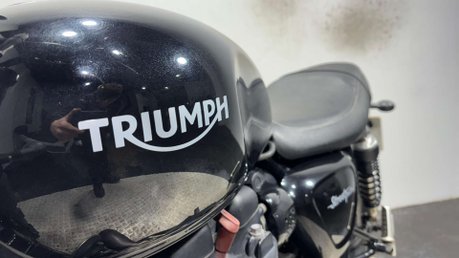 Triumph Street 900 2016 ONLY 14K MOT SPORTS EXHAUST WARRANTY 900CC 26