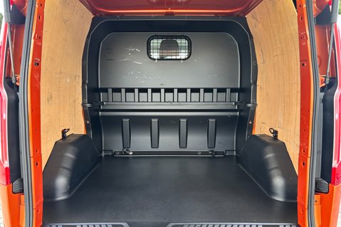 Ford Transit Custom 320 L1 170ps Active MLSD DCIV - Sat Nav / Tailgate / Adaptive Cruise 12