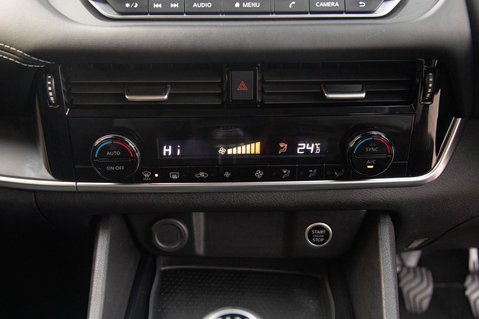 Nissan Qashqai DIG-T ACENTA PREMIUM MHEV 32