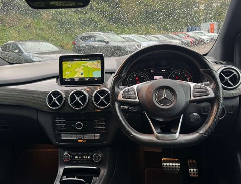 Mercedes-Benz B Class 2.1 B 200 AMG Line Premium+ D Auto 5dr 36