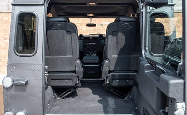 Land Rover Defender 90 XS Bowler 25