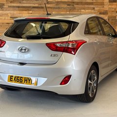 Hyundai i30 1.4 Blue Drive SE Nav Hatchback 5dr Petrol Manual Euro 6 (s/s) (100 ps) 4