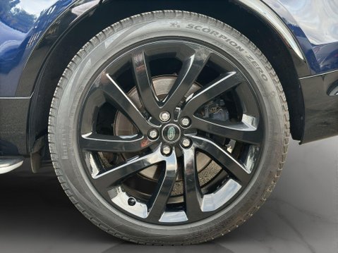 Land Rover Discovery METROPOLITAN EDITION MHEV 29