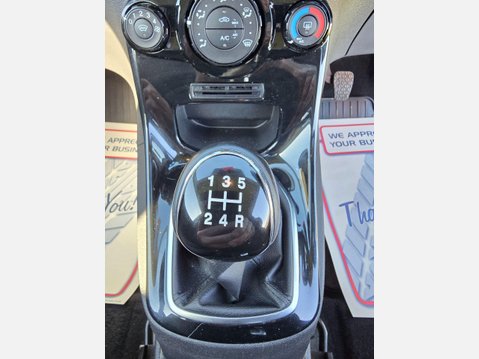 Ford Fiesta 1.25 Zetec Euro 6 3dr 37