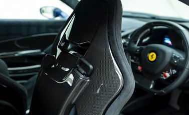 Ferrari 488 Pista 12