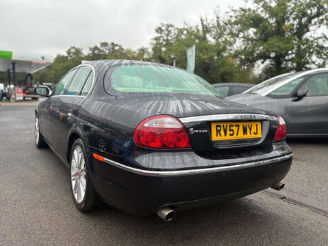 Jaguar S-Type 2.7D V6 SE Saloon 4dr Diesel Automatic (179 g/km, 206 bhp) 6