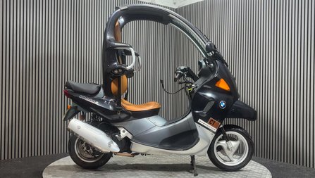 BMW C1 2002 ONLY 8K 1 OWNER GREAT LOOKING SCOOTER 125CC WITH A ROOF!!