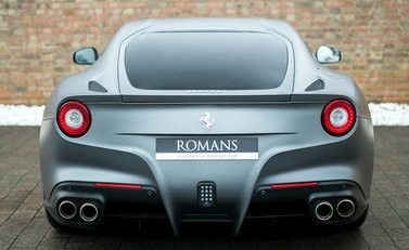 Ferrari F12 Berlinetta 12