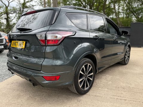 Ford Kuga 2.0 Kuga ST-Line TDCi 4x4 Auto 4WD 5dr 7