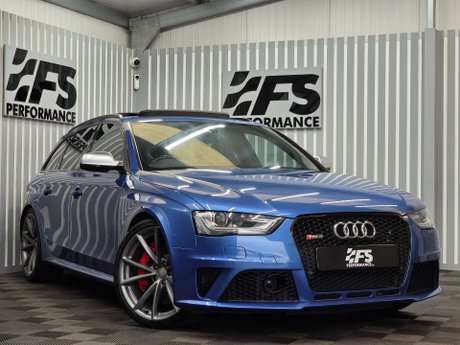 Audi RS4 4.2 FSI V8 Estate 5dr Petrol S Tronic quattro Euro 5 (450 ps) 1