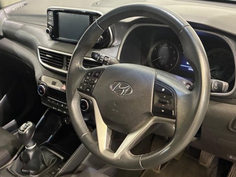 Hyundai TUCSON 1.6 GDi S Connect Euro 6 (s/s) 5dr 3