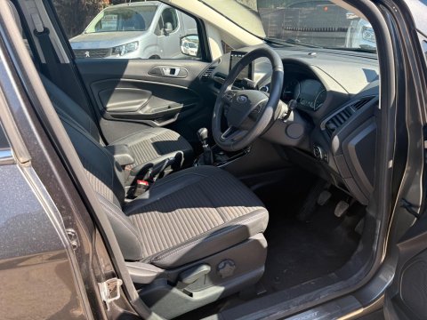 Ford Ecosport TITANIUM 16
