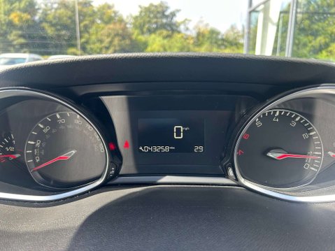 Peugeot 308 1.2 308 Allure S/S 5dr 10
