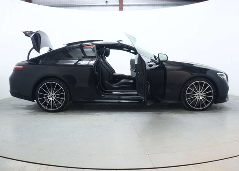 Mercedes-Benz E Class 2.0 E300h MHEV AMG Line Night Edition (Premium Plus) Coupe 2dr Petrol Hybri 67