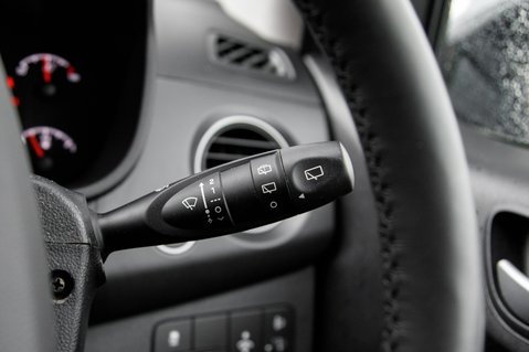 Hyundai i10 PREMIUM SE 13