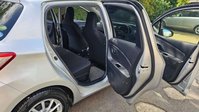 Toyota Yaris 1.5 VVT-h Icon Tech E-CVT Euro 6 (s/s) 5dr 72