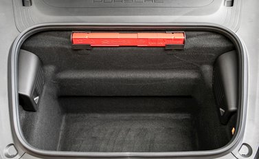 Porsche 911 (991.2) GT3 27