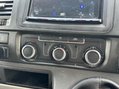Volkswagen Transporter CAMPER T28 2.0 TDI 6 speed L1 H1 27