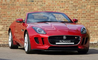 Jaguar F-Type V6 S Convertible 2
