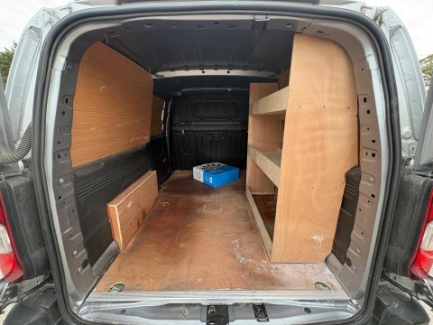 Peugeot Partner BLUEHDI PROFESSIONAL PREMIUM L2 2