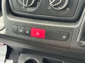 Citroen Relay MWB L2H2 Medium Roof Enterprise 35 Air Con Nav Sensors EURO 6 37