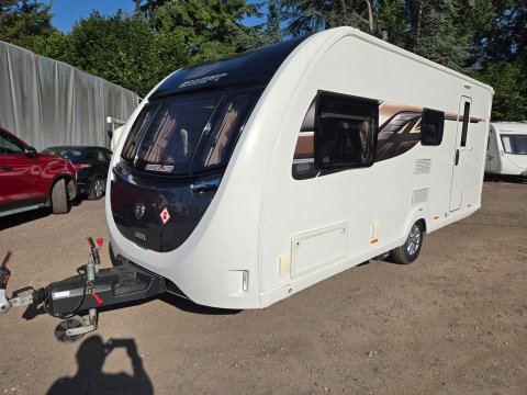 Swift Eccles 530  1