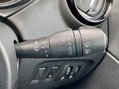 Renault Captur ICONIC TCE 24