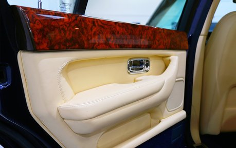 Bentley Arnage Red Label - 1 Owner - Full Bentley Service History 36
